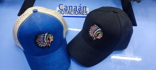 Gorras y bordados